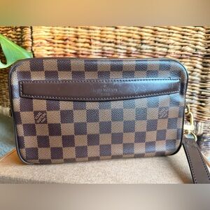 Louis Vuitton Checkered Pouch/Clutch Bag